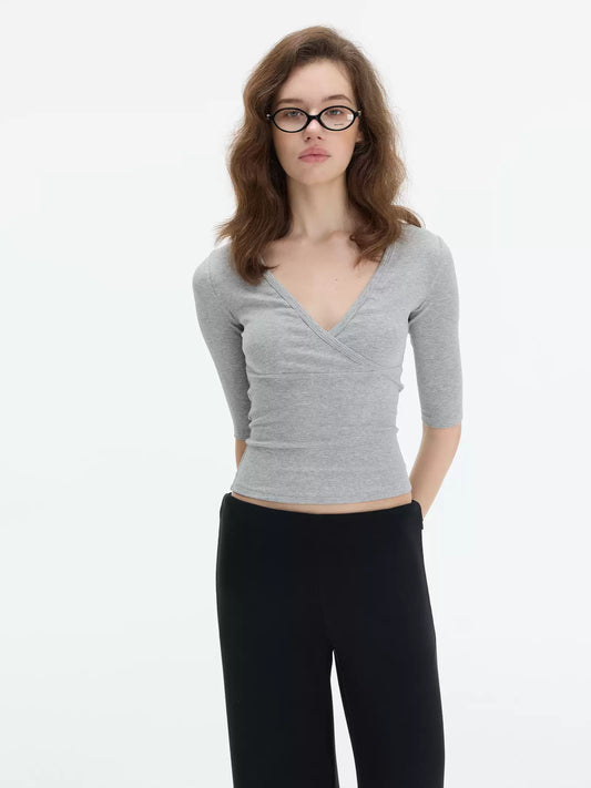 Elle | Everyday Cross V-Neck Top