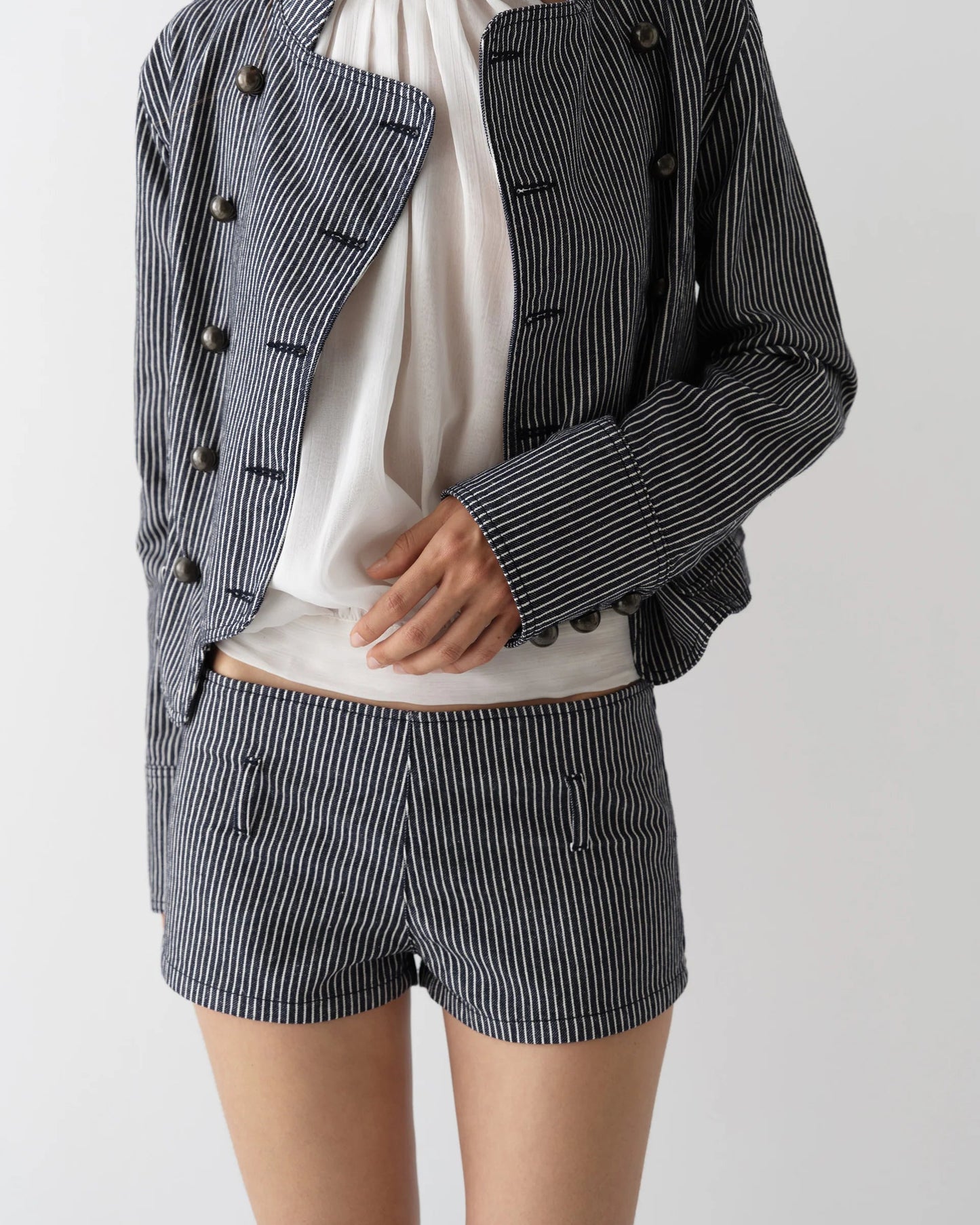 Elle | London Shorts