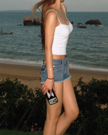 IMSORRY | Low Rise Denim Cut-Off Shorts
