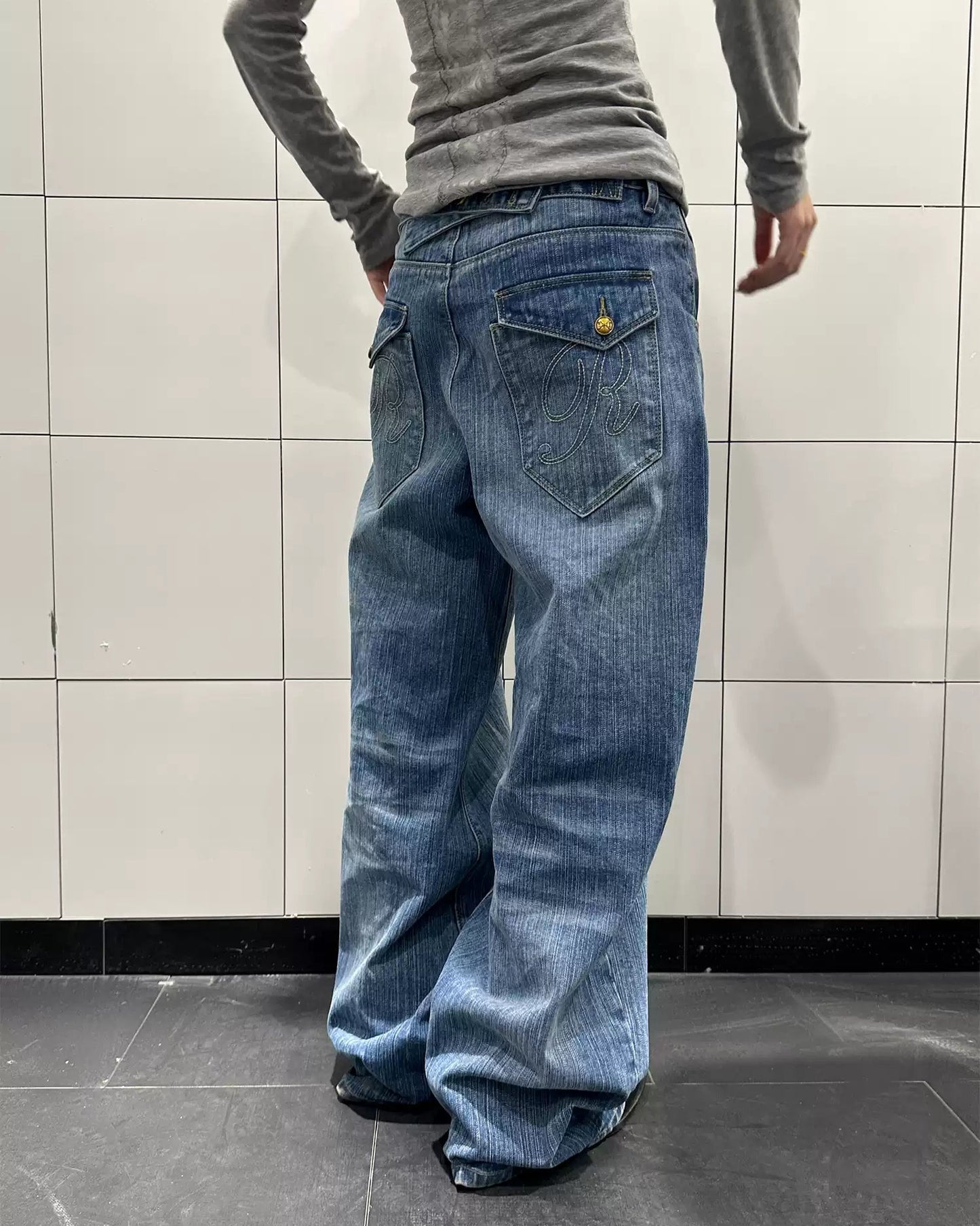 Elle | Paris Buckle Straight Leg Jeans