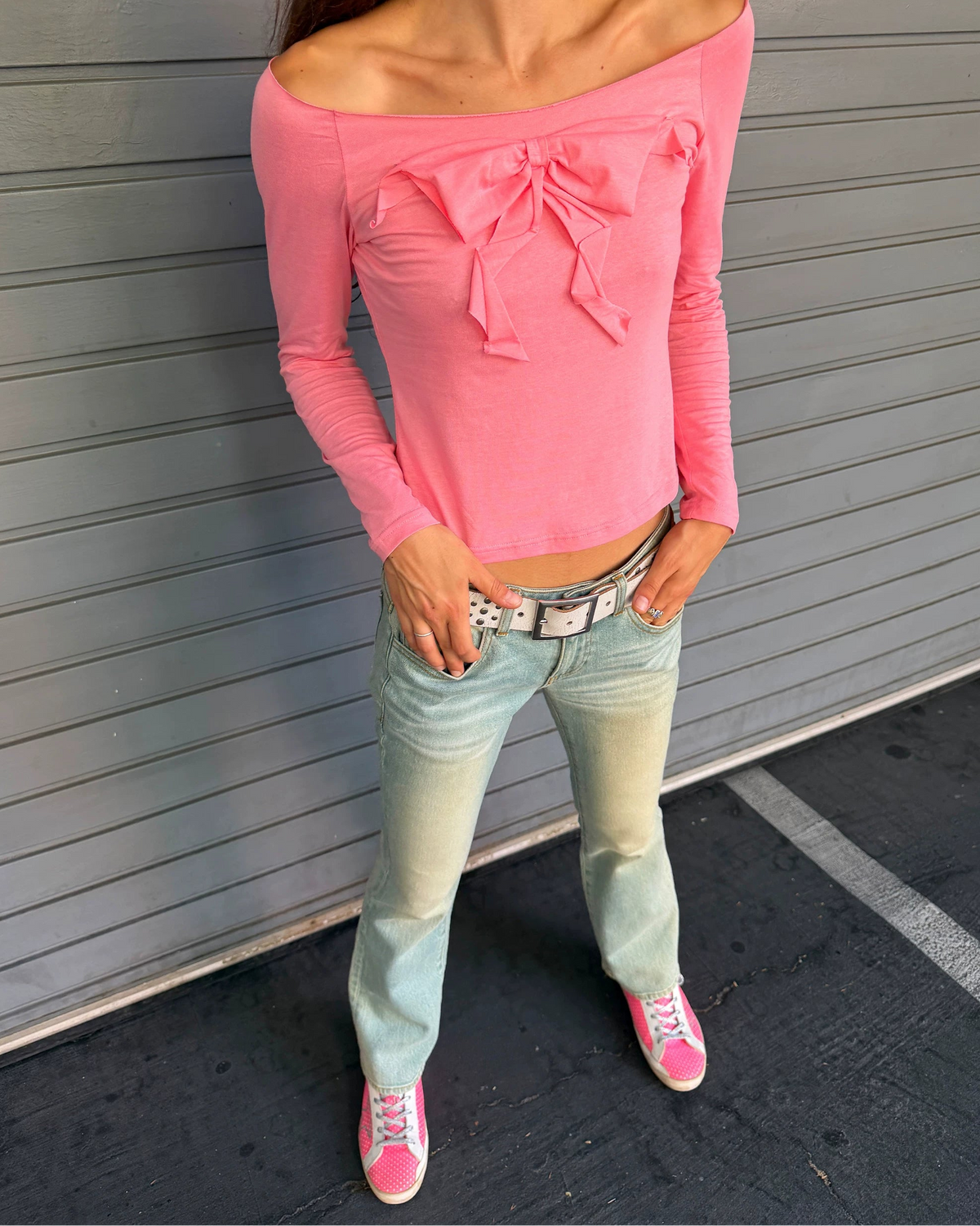 3D Bow Off-Shoulder Long Sleeve Tee