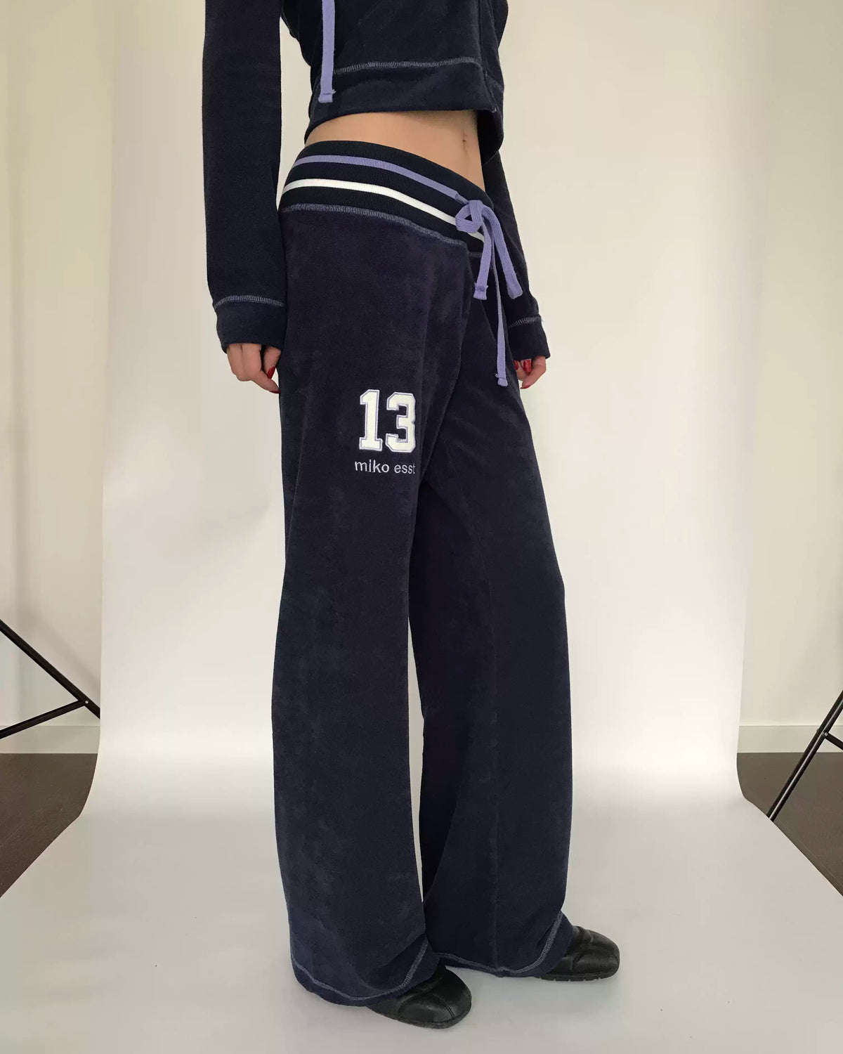 90s Low-Rise Varsity Wide-Leg Sweatpants