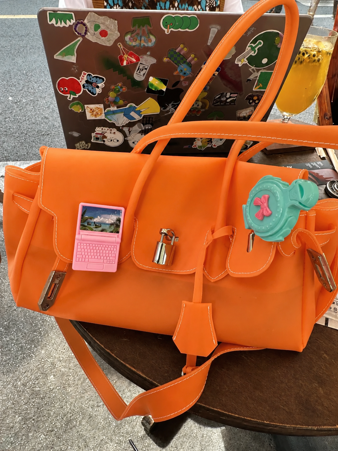 Elle | Jelly Firkin Shoulder Bag