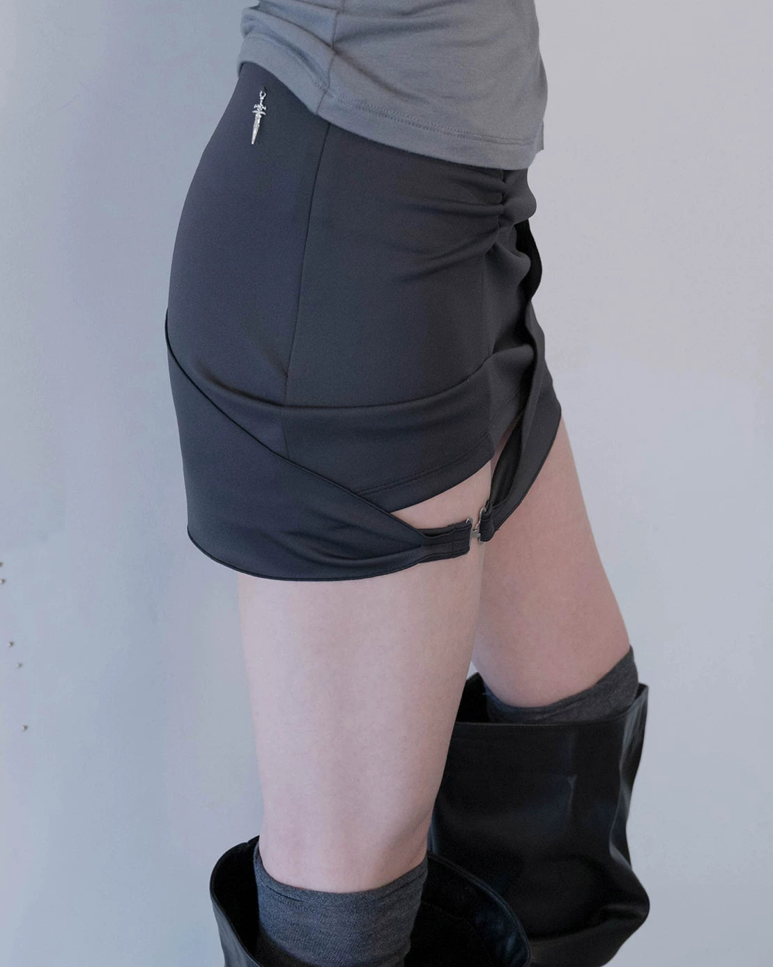 Eihey | Asymmetrical Cutout Mini Skirt