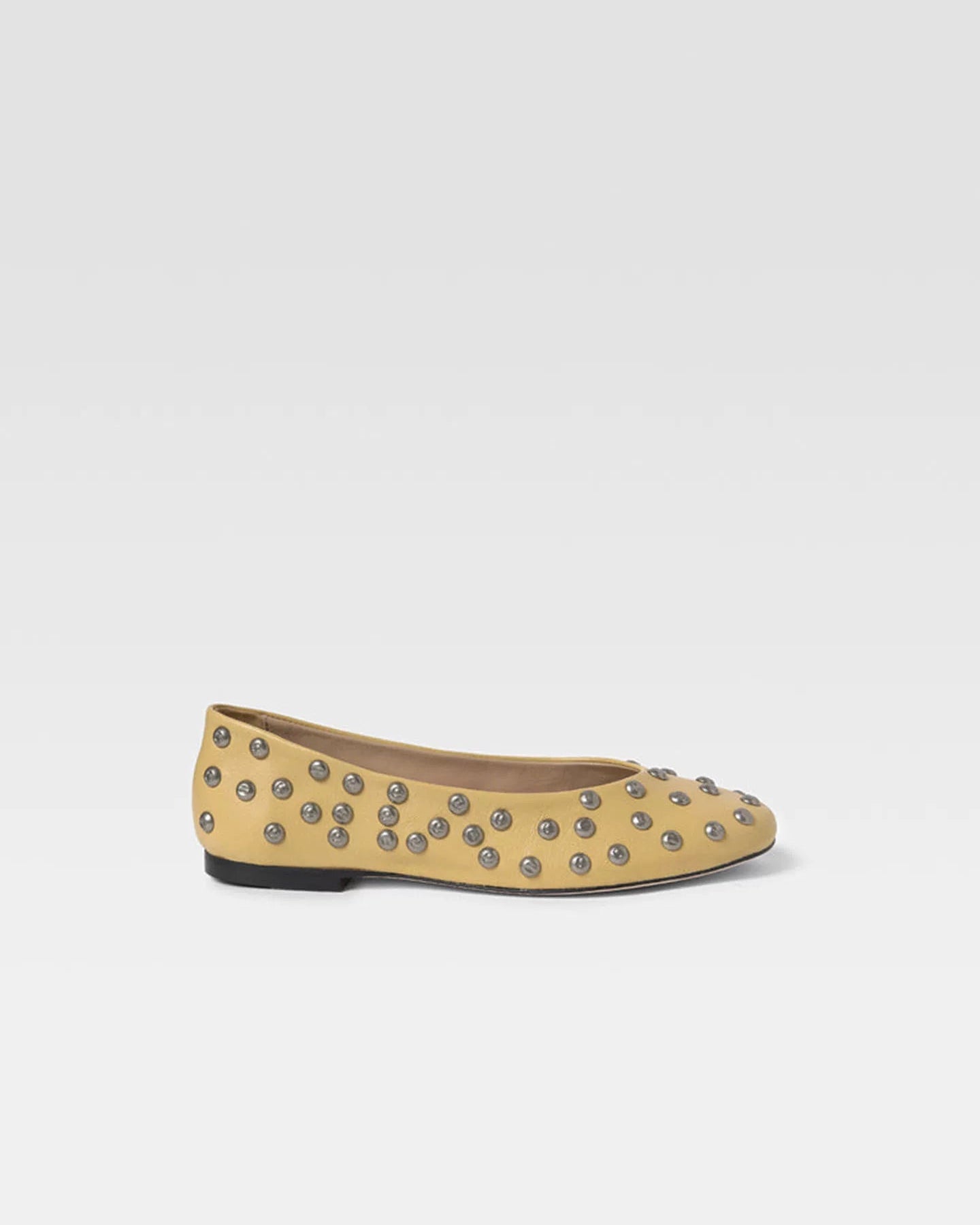 Elle | Bailarina Studs Ballet Flats