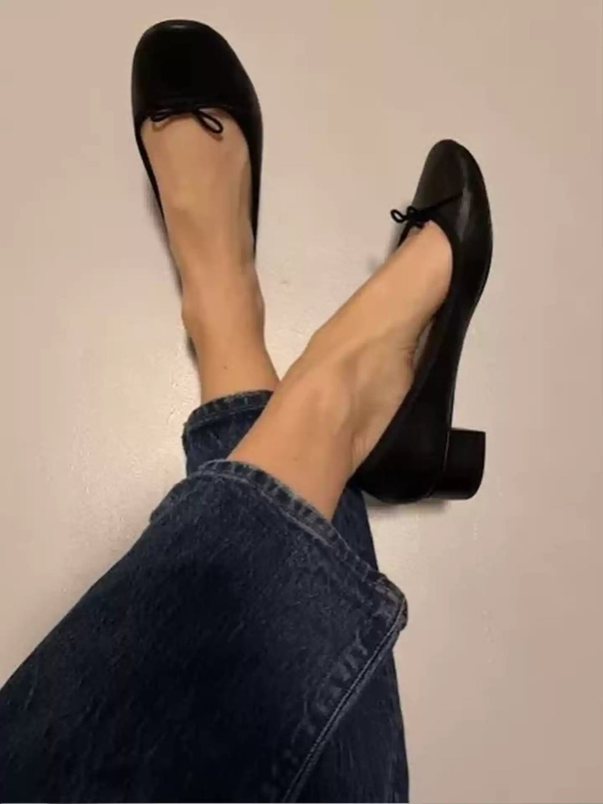 Ballet Bow Leather Flats