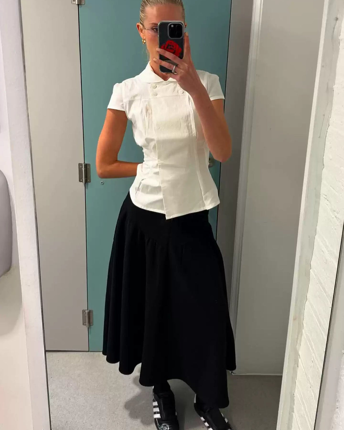 Black Low-Rise Pleated Midi Skirt