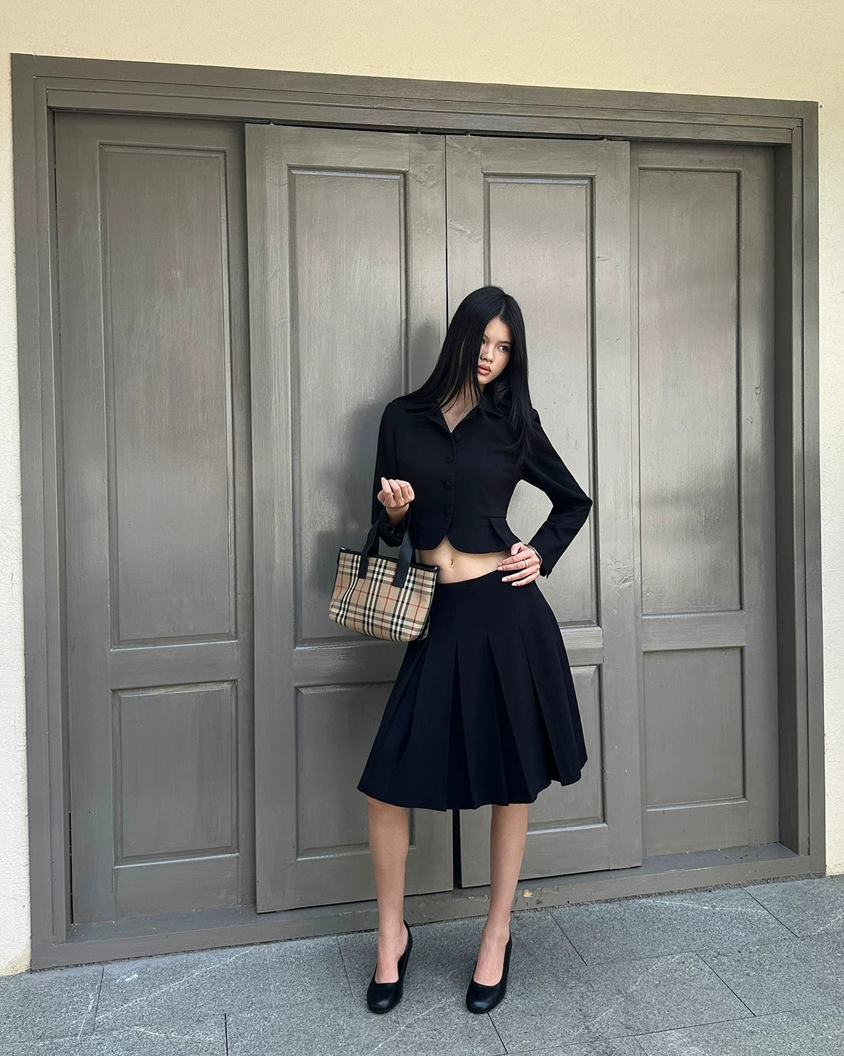 Black Peter Pan Collar Fitted Blazer