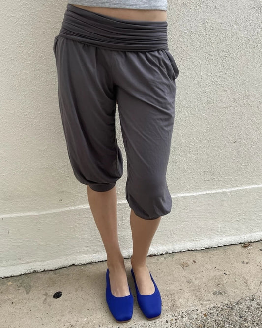 Elle | Charli Foldover Ruched Capri Pants
