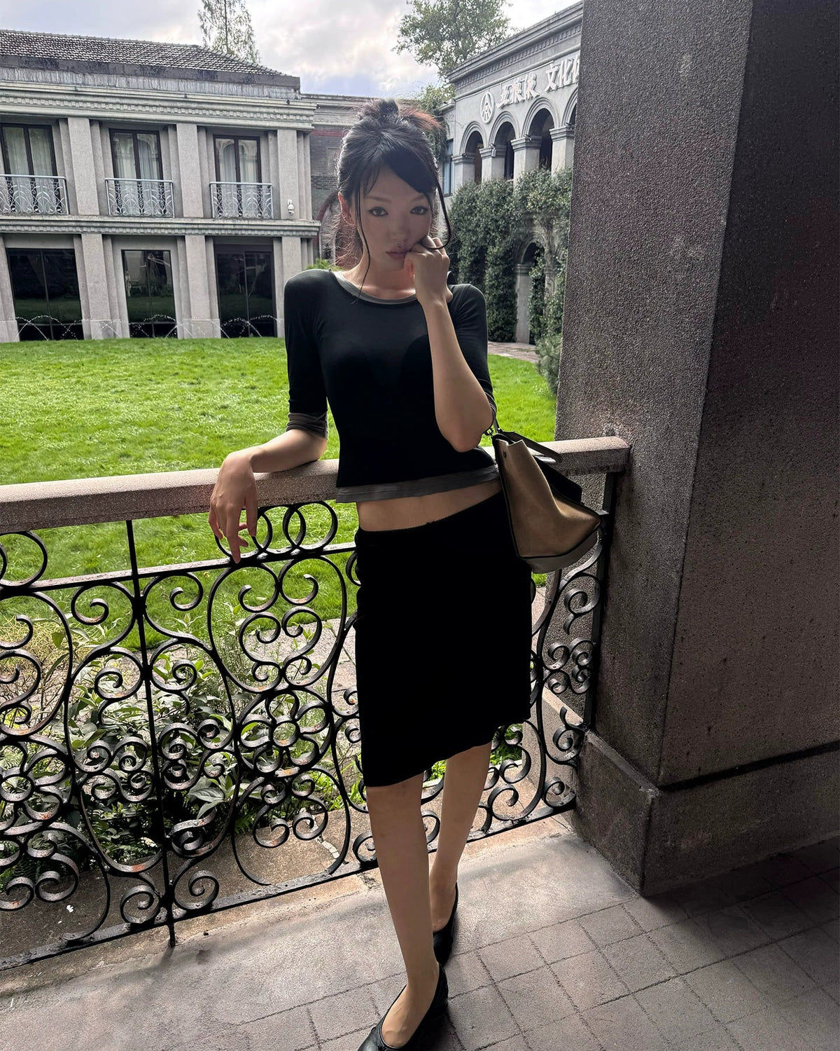 Contrast Layered 3/4 Sleeve Top
