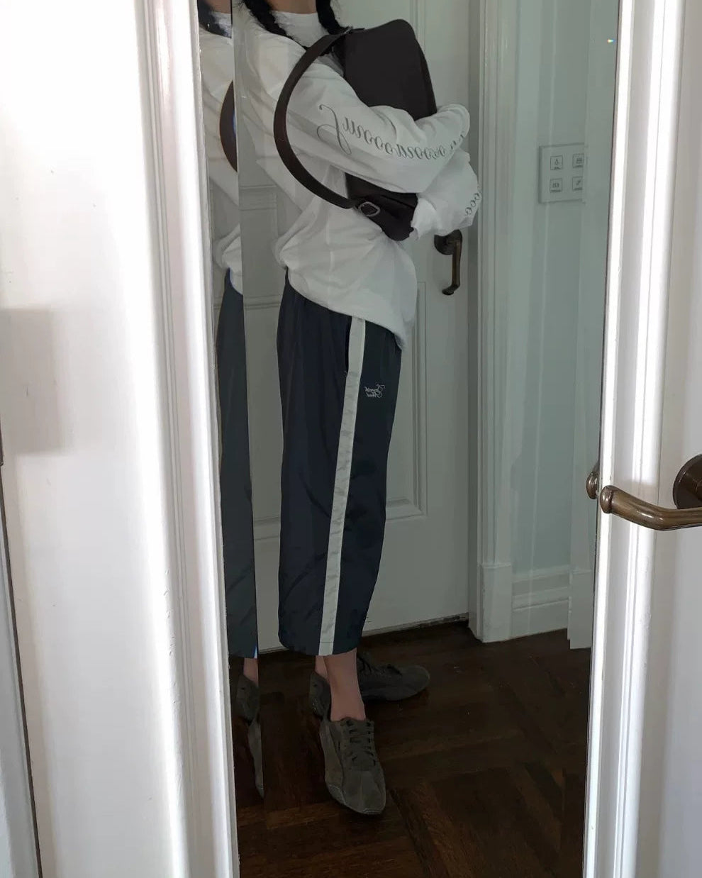Elle | Contrast Stripe Capri Track Pants
