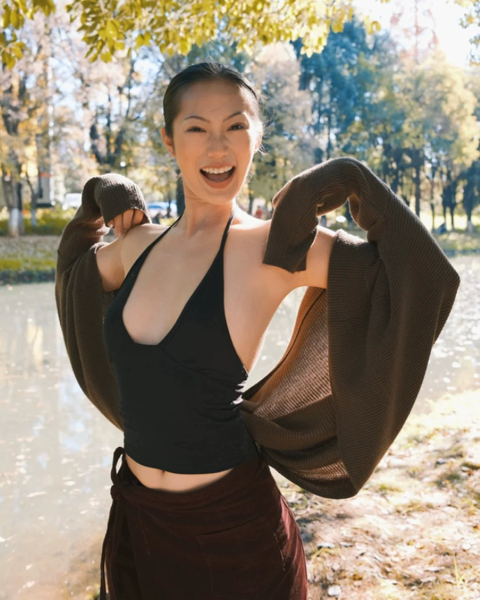 IMSORRY | Dip Halter