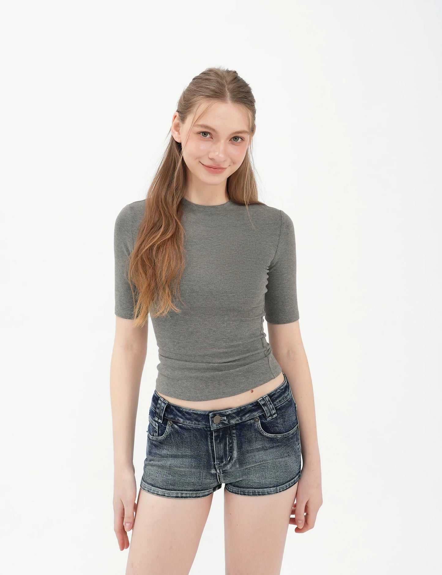 Elle | Essential Mid Sleeve Tee