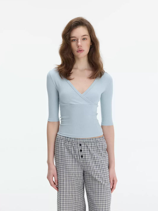 Elle | Everyday Cross V-Neck Top