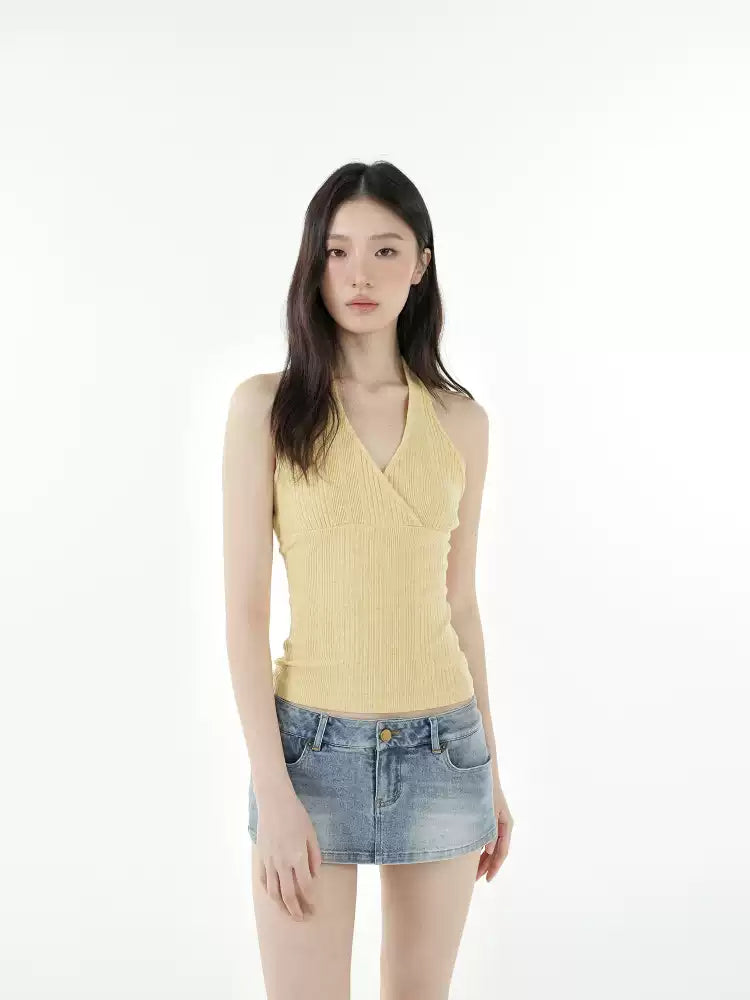 Elle| Everyday Halter Knit Top