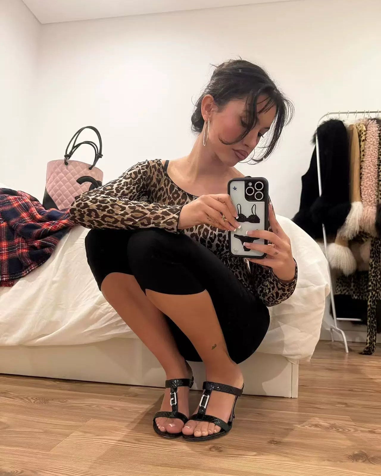 Elle | Sculpt Low-Rise Capri Leggings