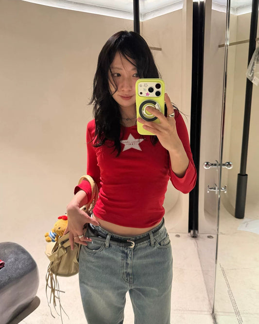Elle | Star Graphic V-Neck 3/4 Sleeve Top