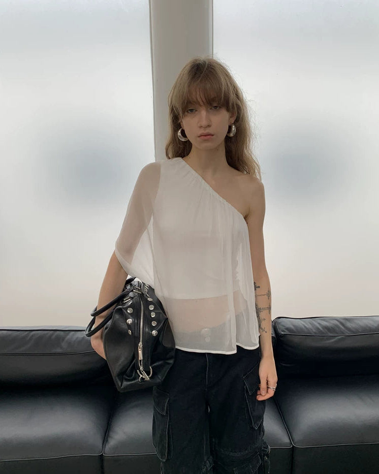 Elle | Studded Oversized Shoulder Bag