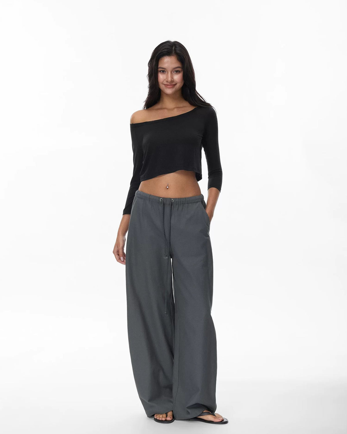 Everyday | Low-Rise Drawstring Barrel-Leg Pants