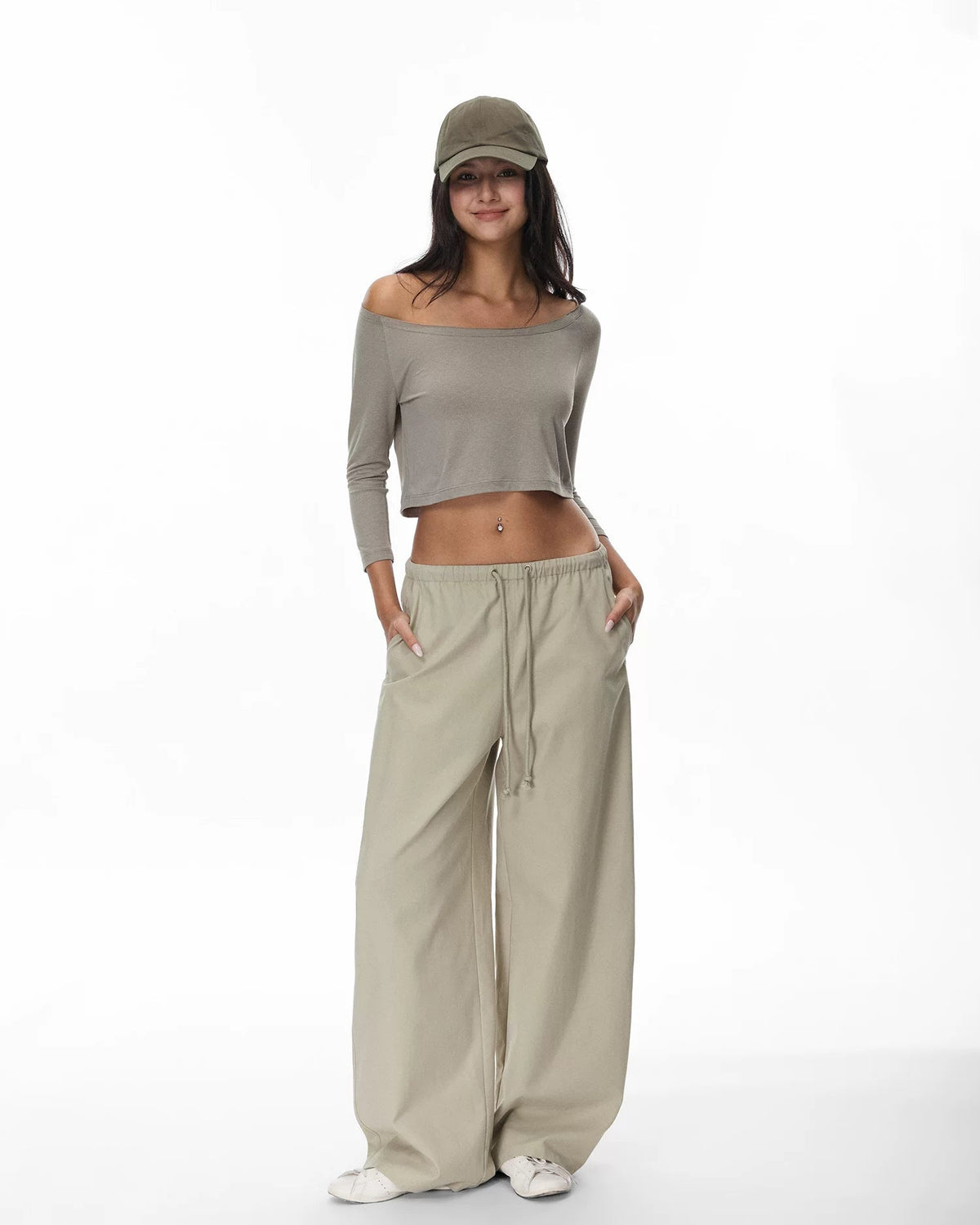 Everyday | Low-Rise Drawstring Barrel-Leg Pants