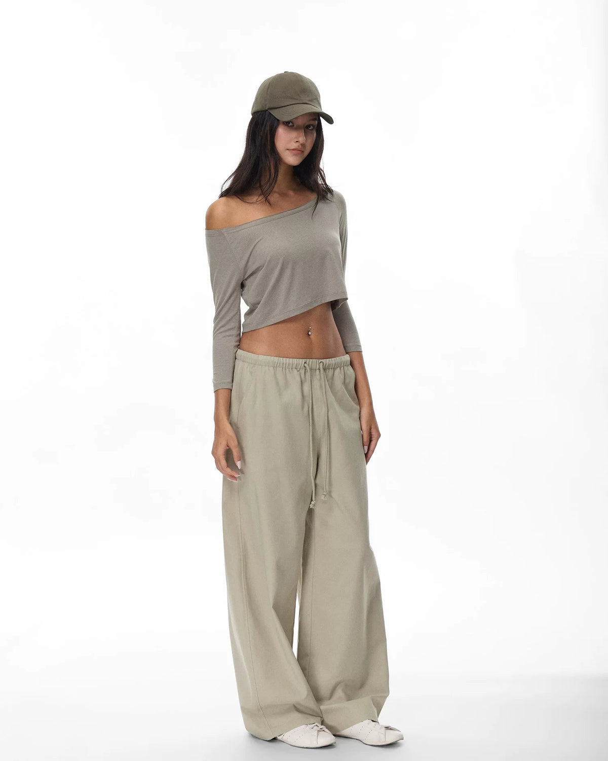 Everyday | Low-Rise Drawstring Barrel-Leg Pants