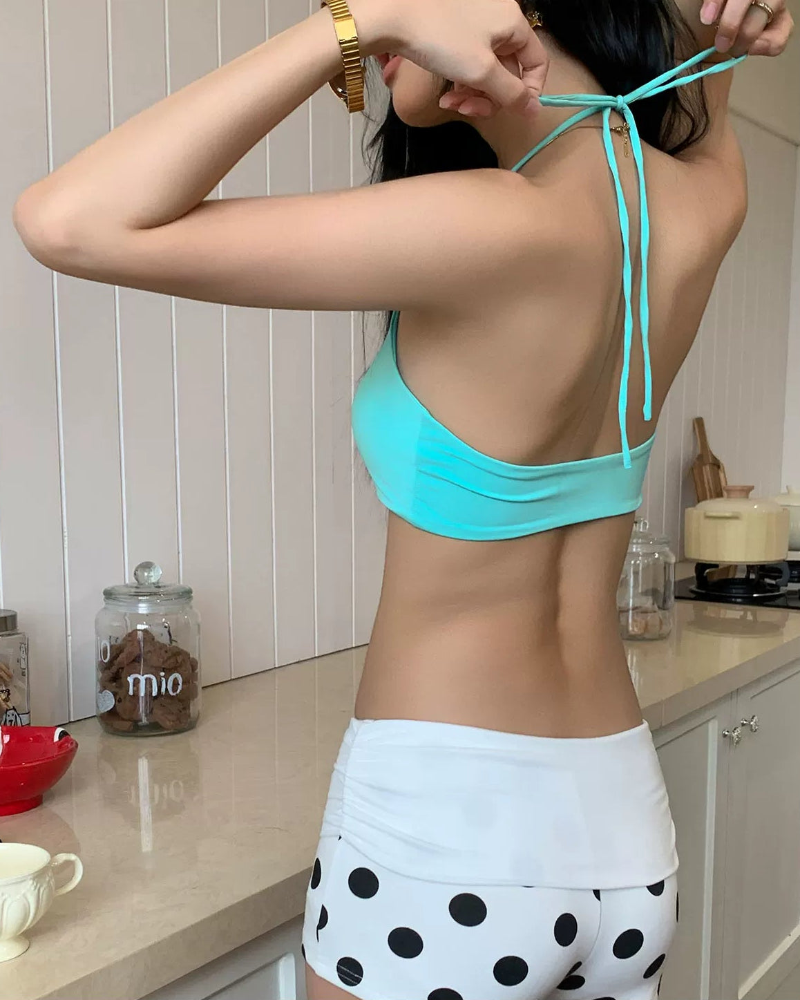 Gymwear | Trapeze Halter Open-Back Sports Bra