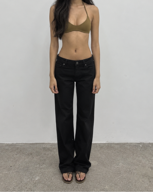 Low-Rise Tulip Pocket Straight-Leg Jeans
