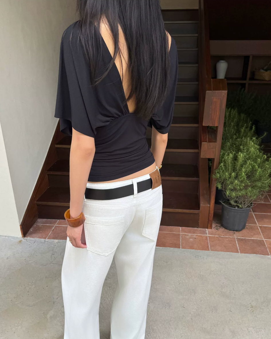 Elle | Luna Deep V Top