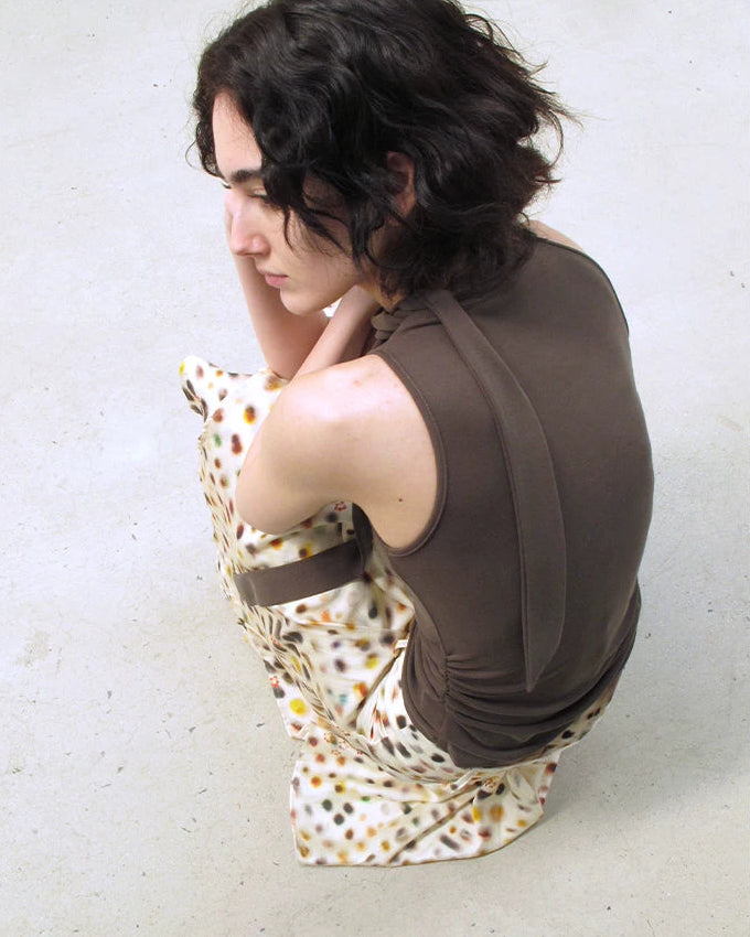 Mito de dar | Sand Mist Modal Drape Neck Scarf Tank