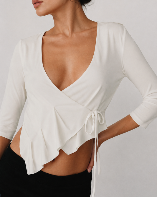 Elle | Nelly V Neck Top