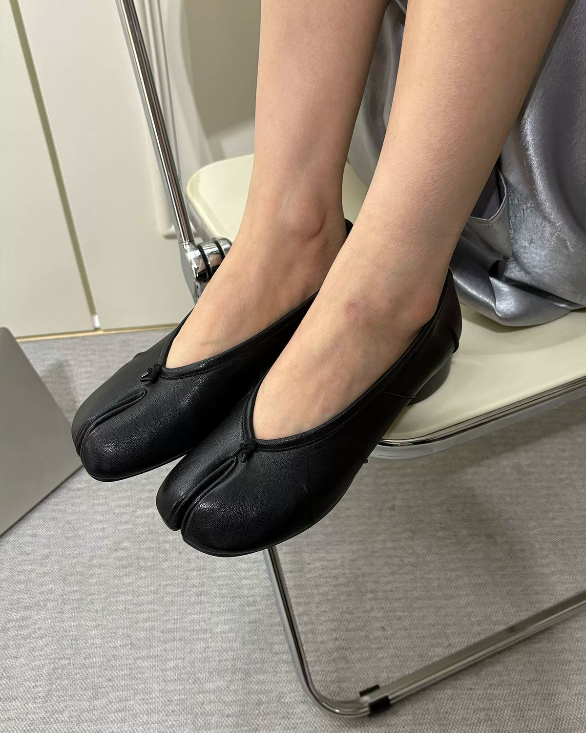Noa Split-Toe Leather Ballet Flats