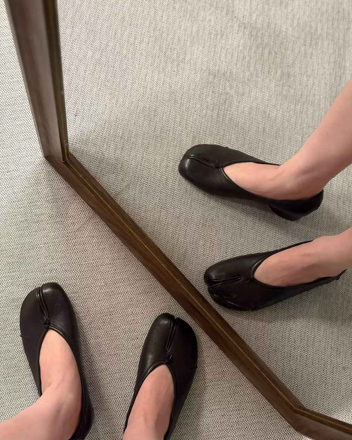 Noa Split-Toe Leather Ballet Flats