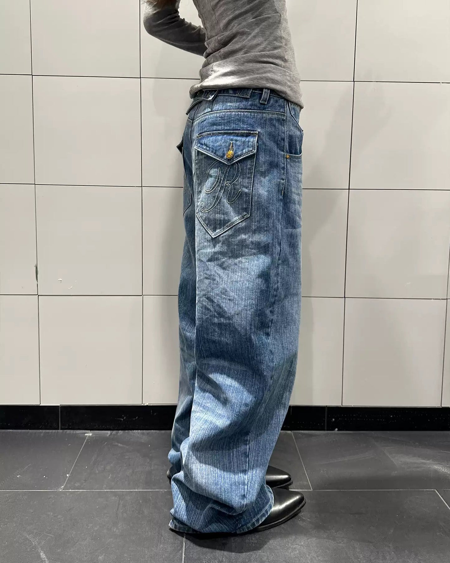 Elle | Paris Buckle Straight Leg Jeans