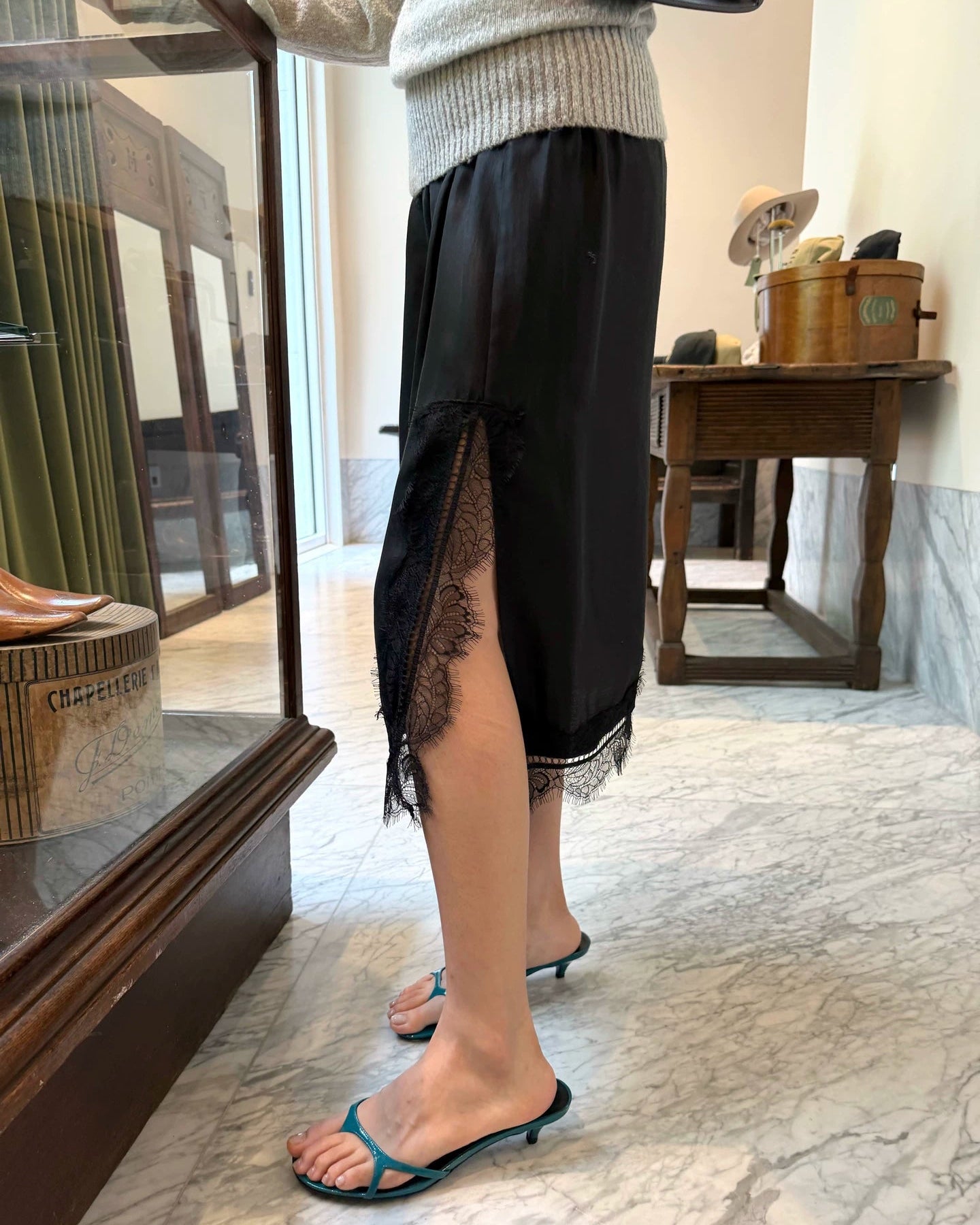 Ran | Cloud Veil Lace-Trim Lyocell Silk Midi Skirt