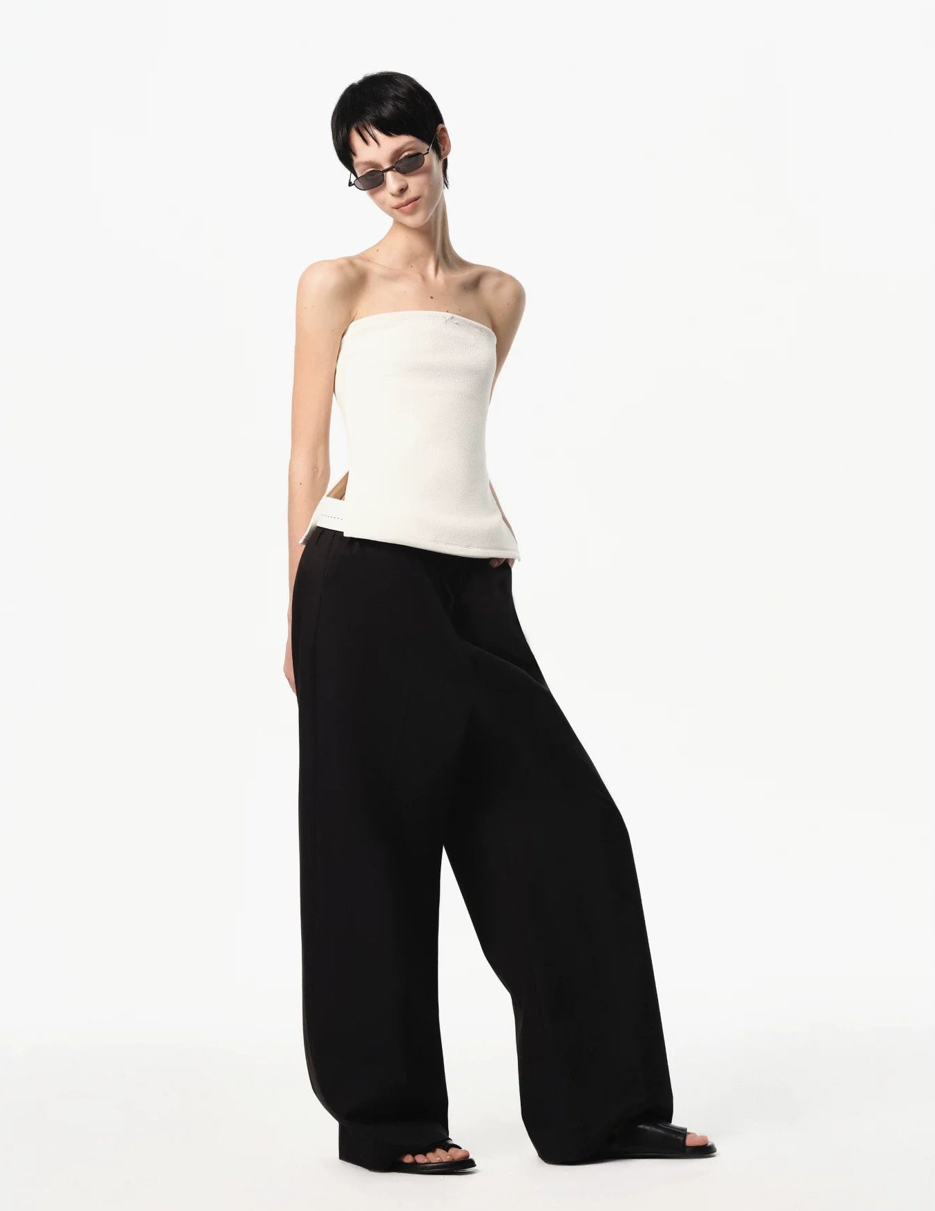 Elle | Multiway Strapless Sheer Top