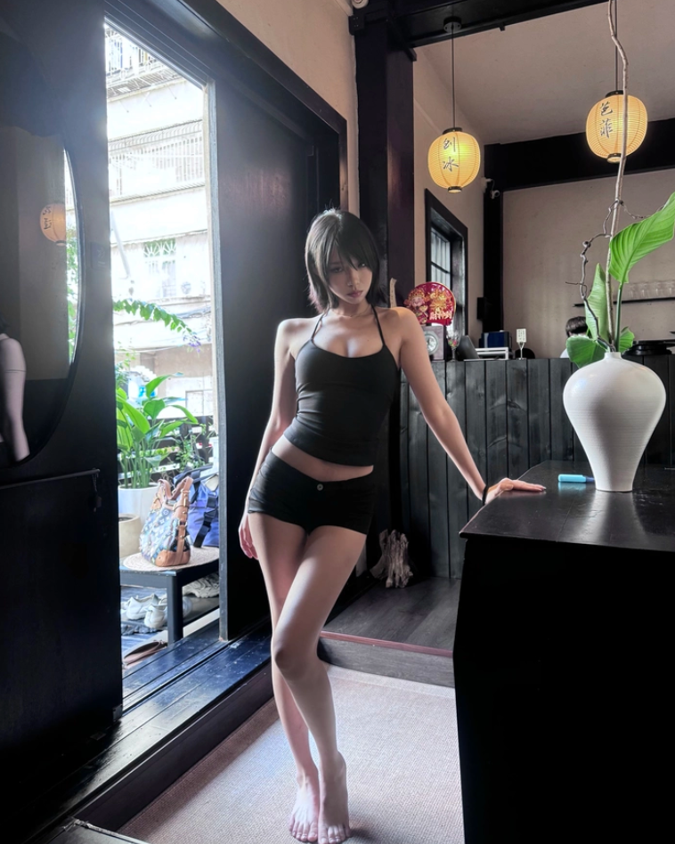 IMSORRY | Hot Pants