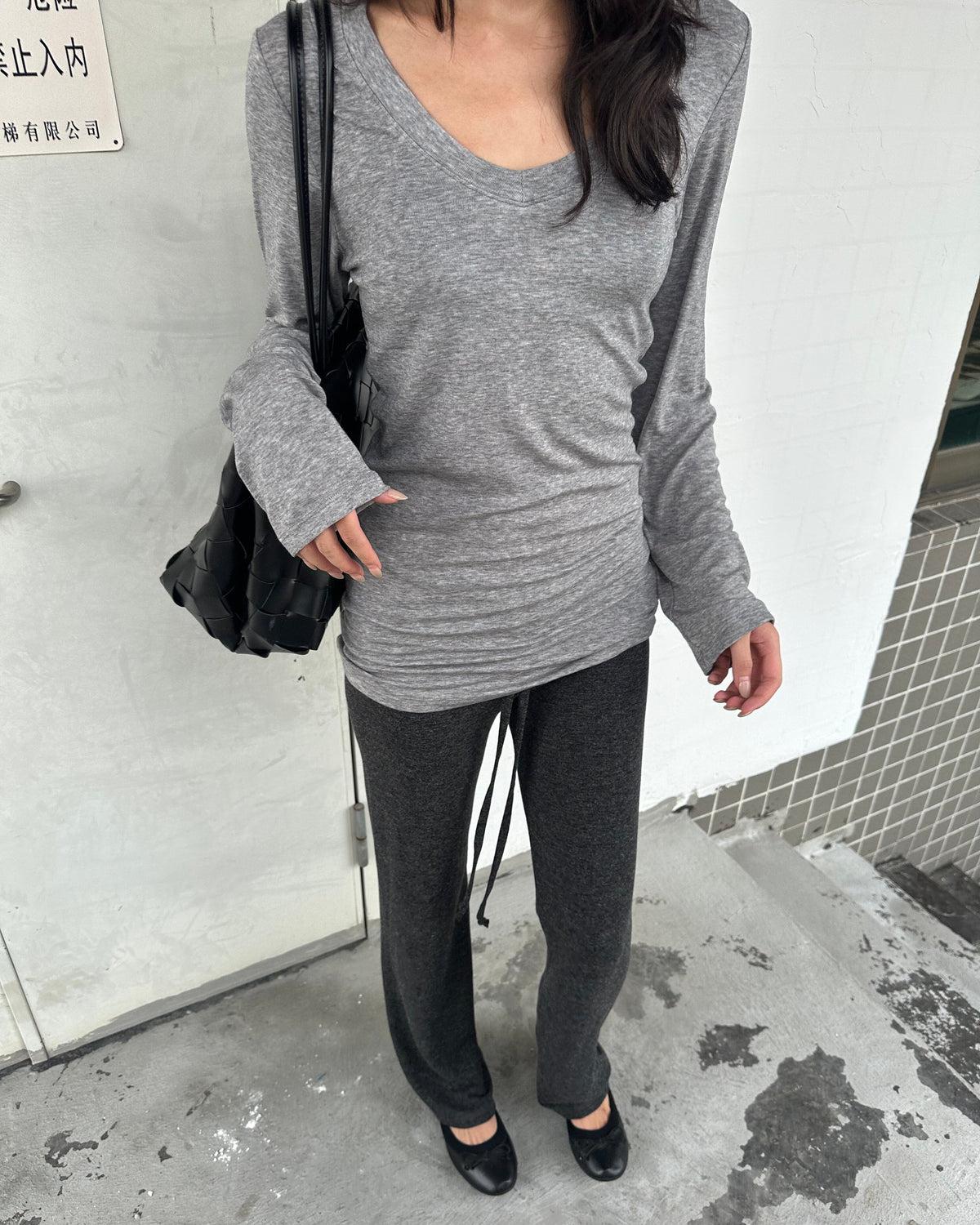Soft Layer V-Neck Tencel Wool Long Sleeve Top