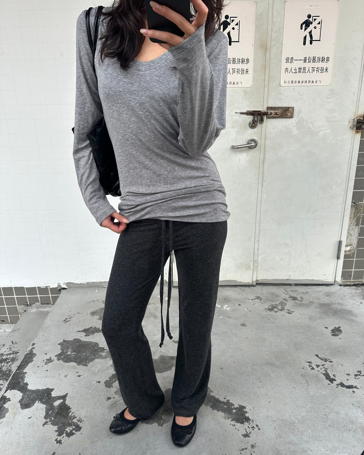 Soft Layer V-Neck Tencel Wool Long Sleeve Top