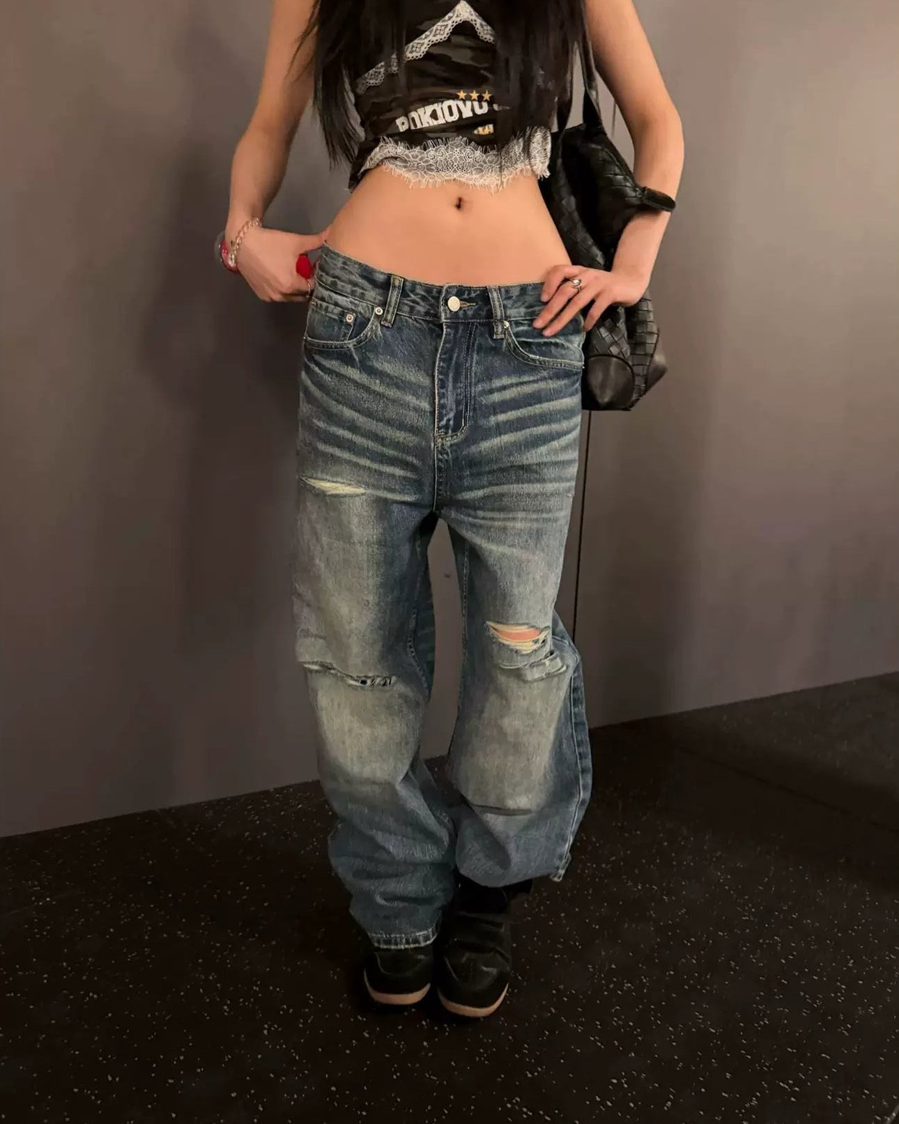 Elle | Vintage Distressed Baggy Jeans