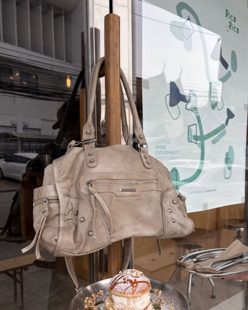 Sleep at 11 | Vintage Studded City Shoulder Bag