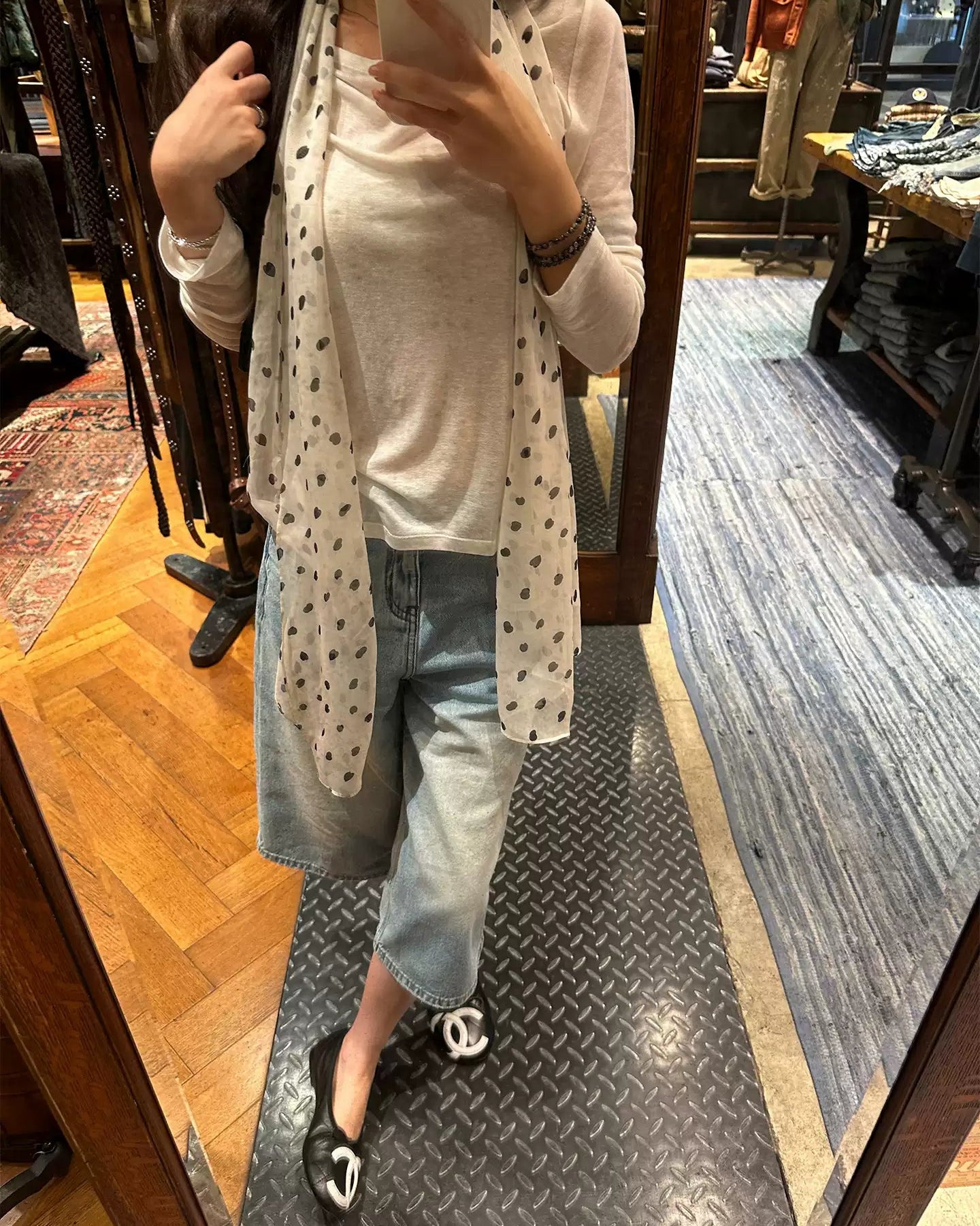 Elle | Vintage Wash Wide-Leg Denim Capri Jeans