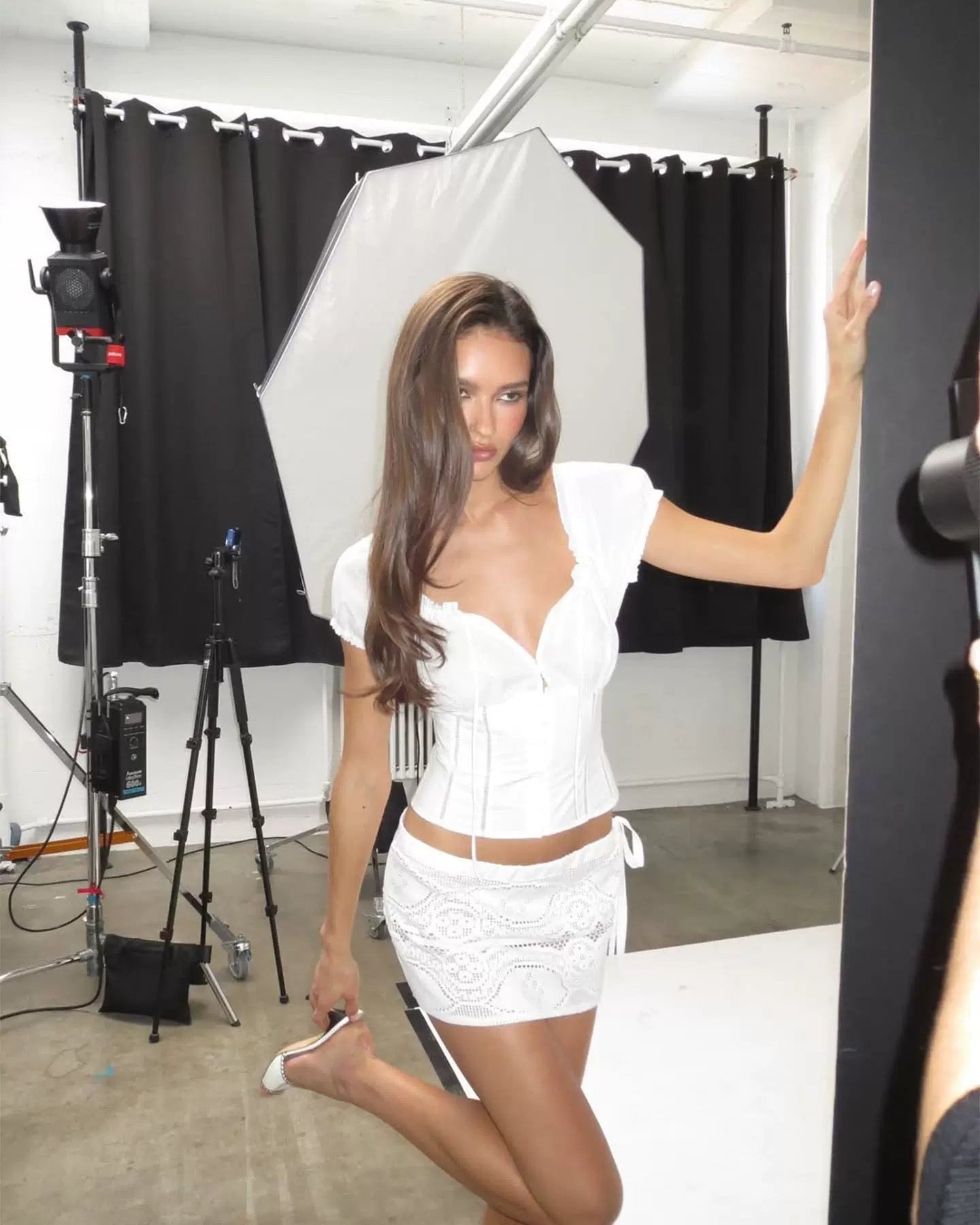 Elle | White Lace-Up Puff Sleeve Corset Blouse