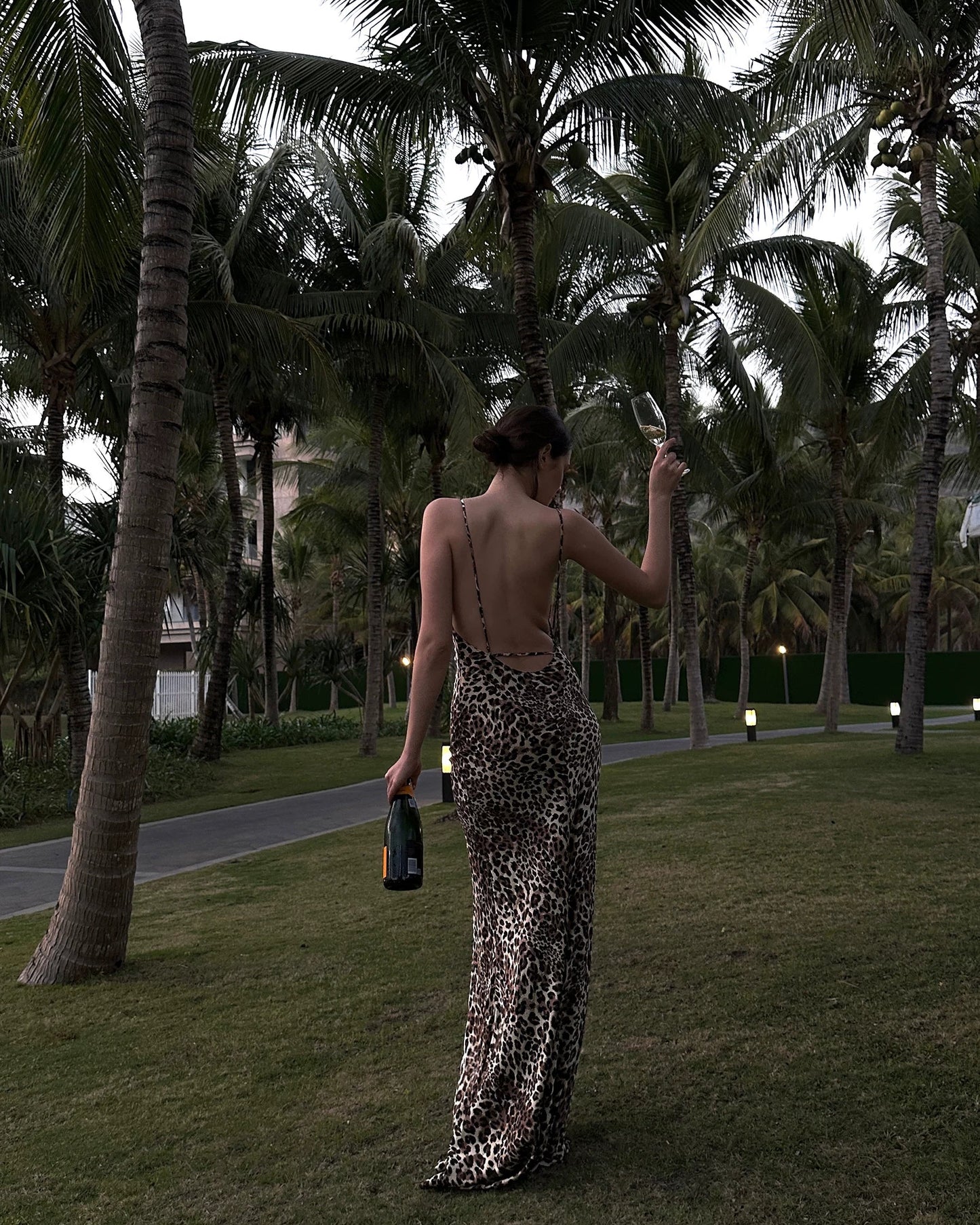 0122stepll | Wild Reverie Leopard Maxi Dress